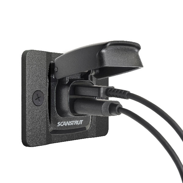 Flip-Pro USB Laddar Vattentät Fästplatta Front i gruppen El & Installation / Strömförsörjning / USB-Uttag, kontakter & Laddare hos Marinsystem (1270890)
