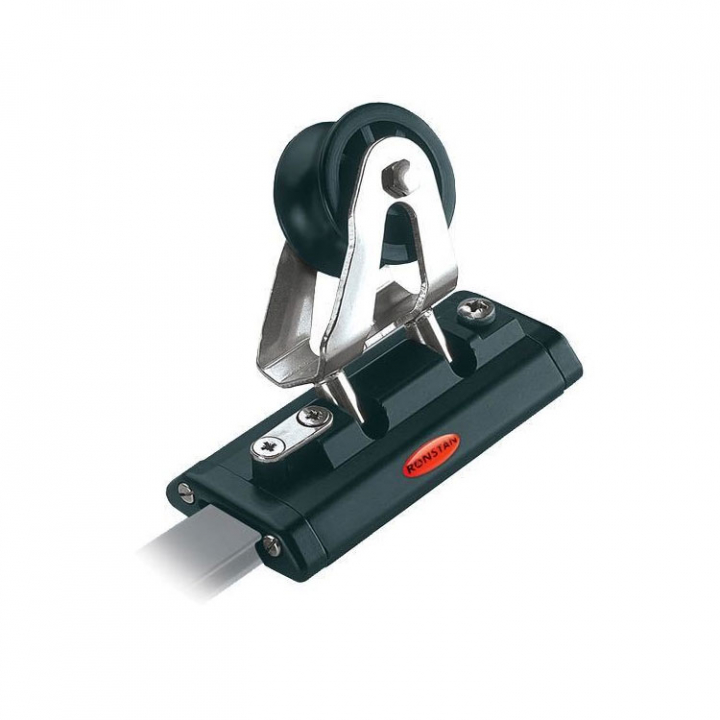 Genuatravare Serie 22 i gruppen Rigg & Däck / Block & Travare hos Marinsystem (130RC12230)