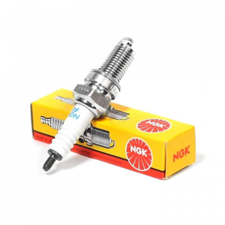 Tändstift BP5S i gruppen Motor & Tillbehör / Tändstift hos Marinsystem (1533BP5S)