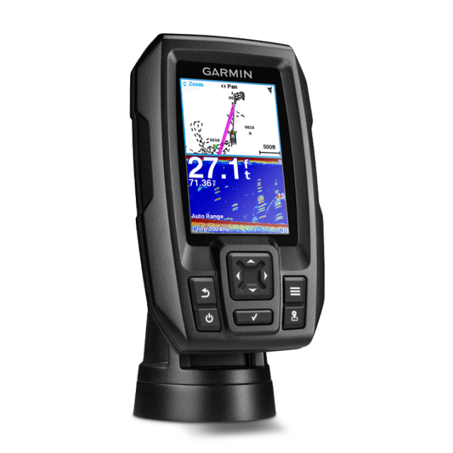 Striker 4 Med Akterspegelsgivare D/T 77/200kHz