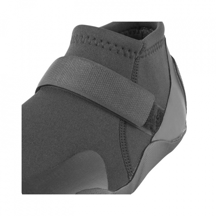 968 Pursuit Neoprensko Svart