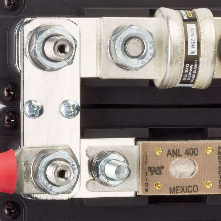 Säkringshållare Dcm ANL M8 600A